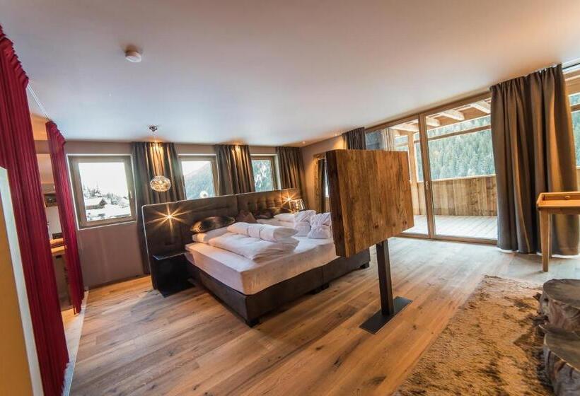 Полулюкс Повышенной Комфортности, Waltershof