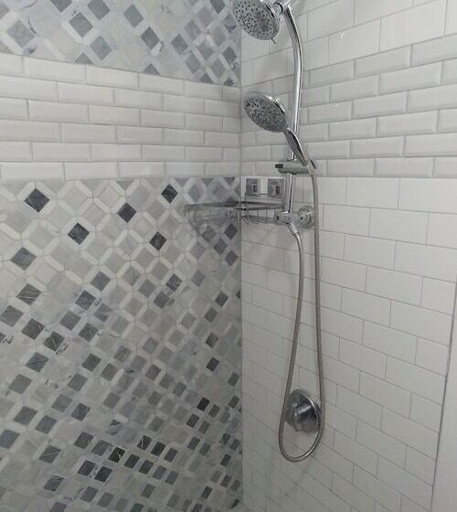 带2个双人床的标准工作室, Breakers By The Sea