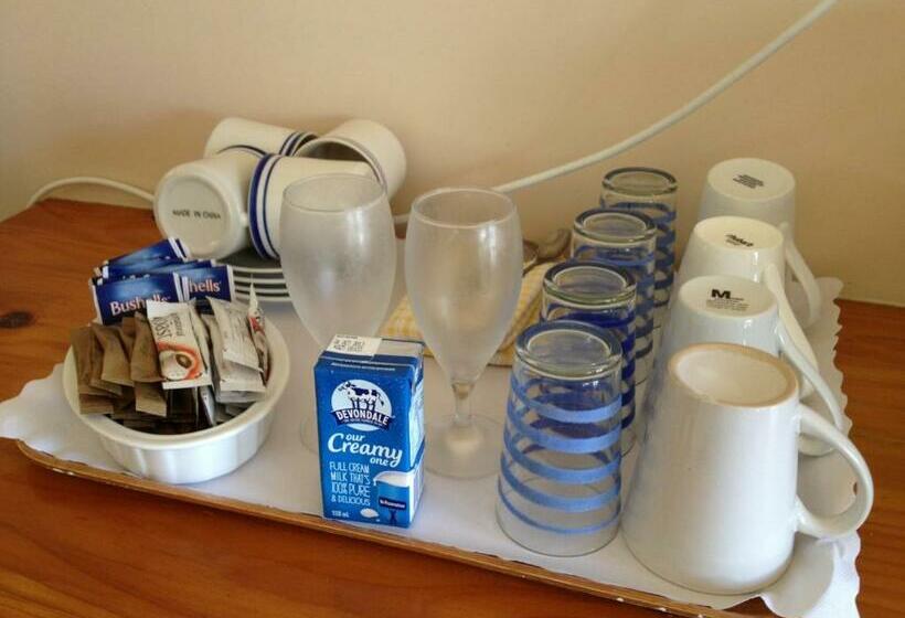 Семейный Номер, Ocean View Motel Bowen