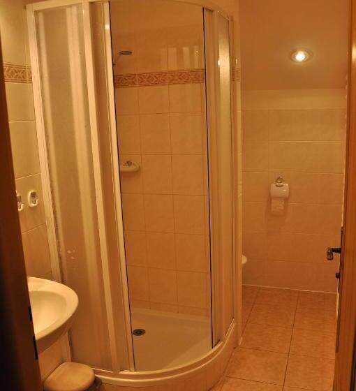 4인용 스탠다드 룸, Pension Nostalgie