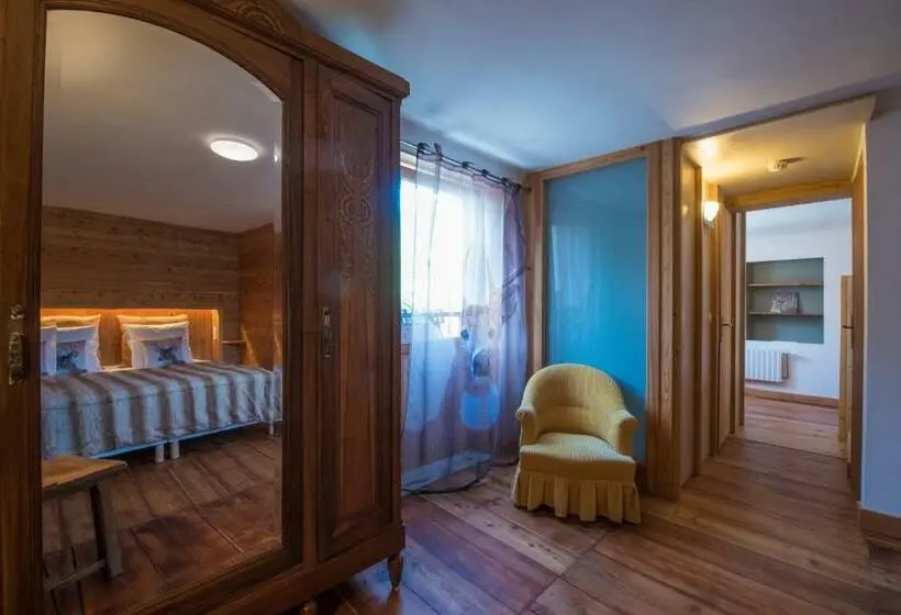 اتاق استاندارد چهار تخته, Auberge Du Bachelard
