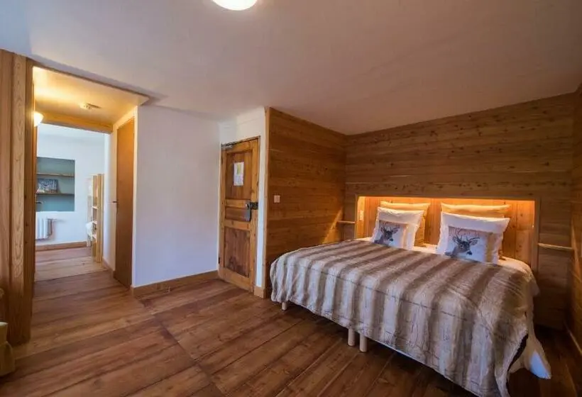 اتاق استاندارد چهار تخته, Auberge Du Bachelard