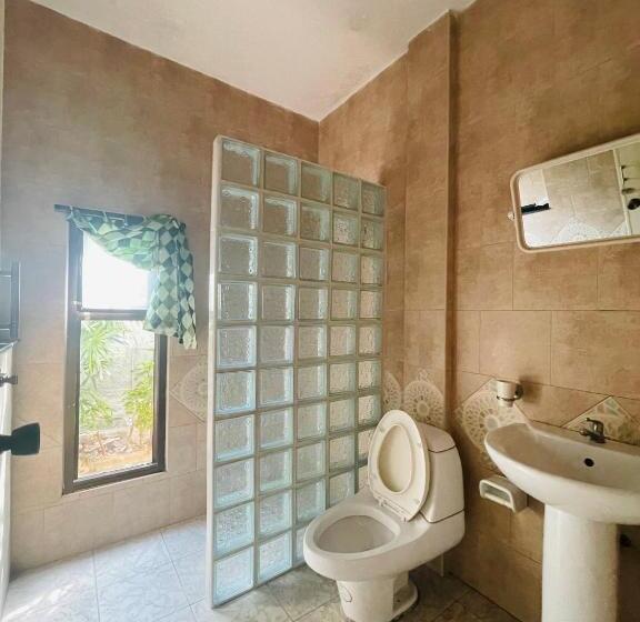 חדר סופריור, Meewaya