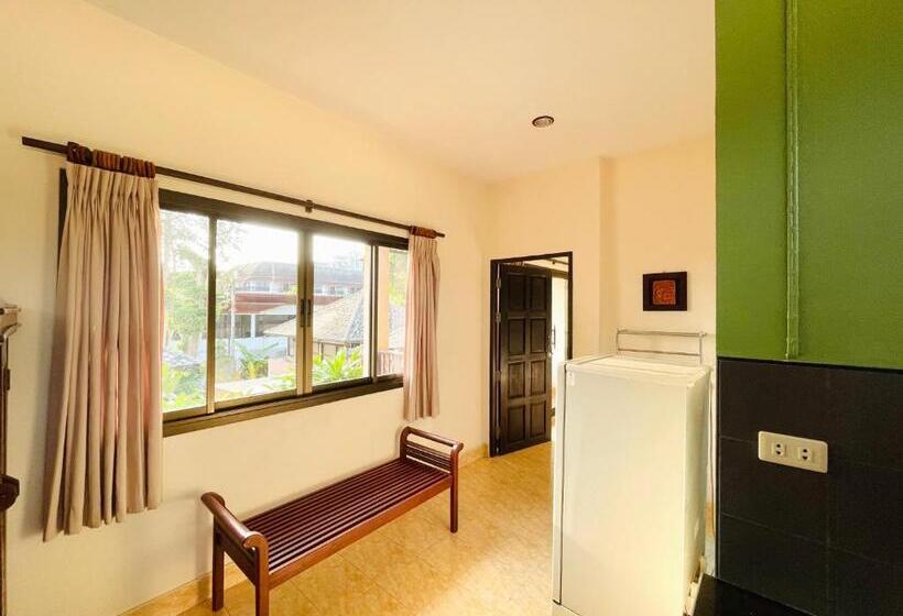 חדר משפחתי, Meewaya