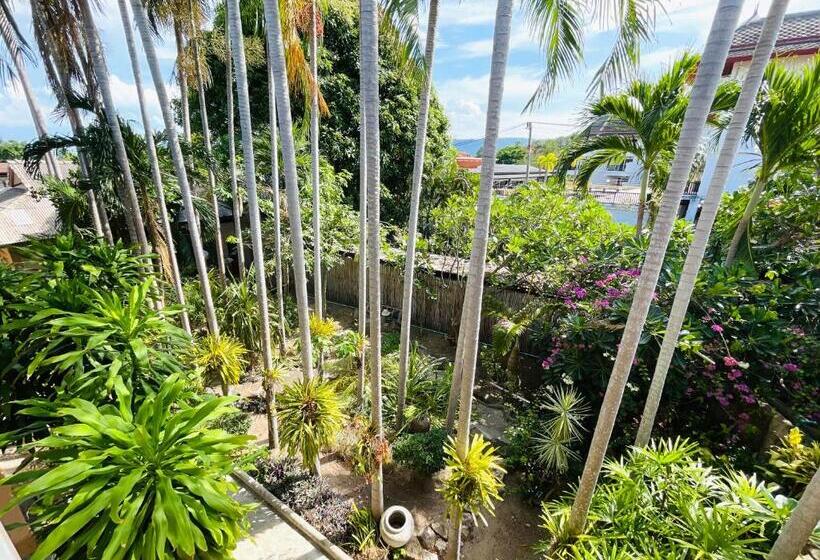 חדר משפחתי נוף לגינה, Meewaya