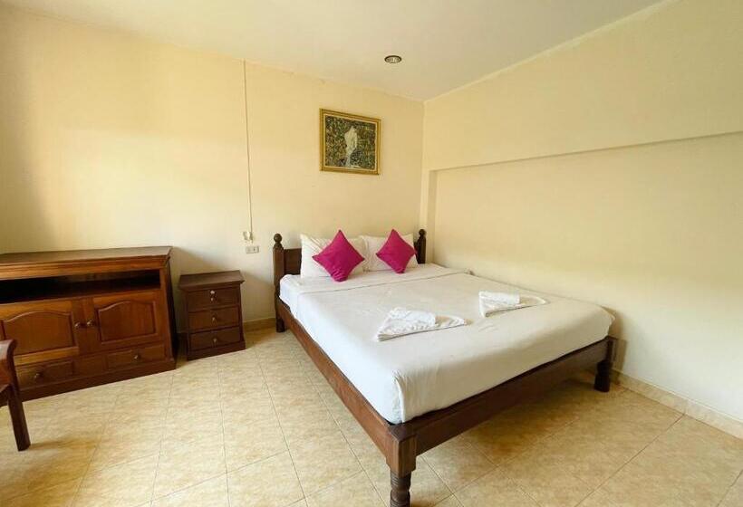 חדר סופריור, Meewaya