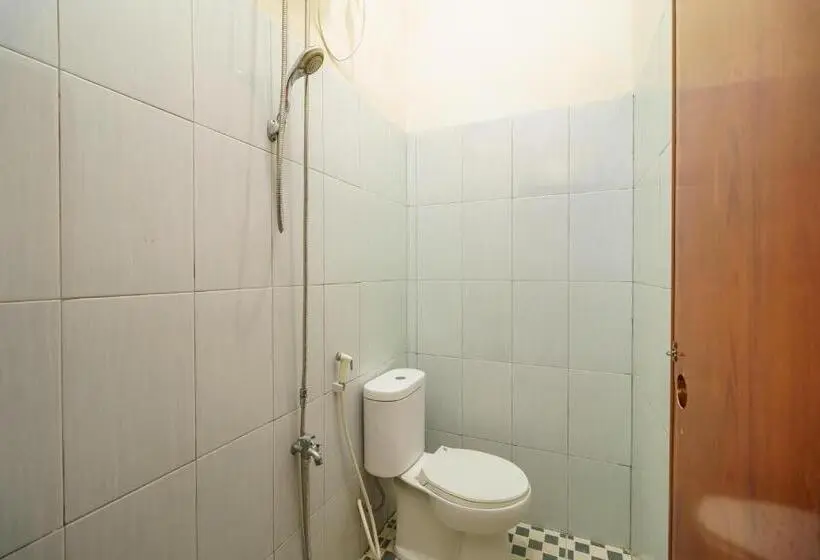 デラックスルーム, Reddoorz Syariah@jalan Dr Mansyur Medan