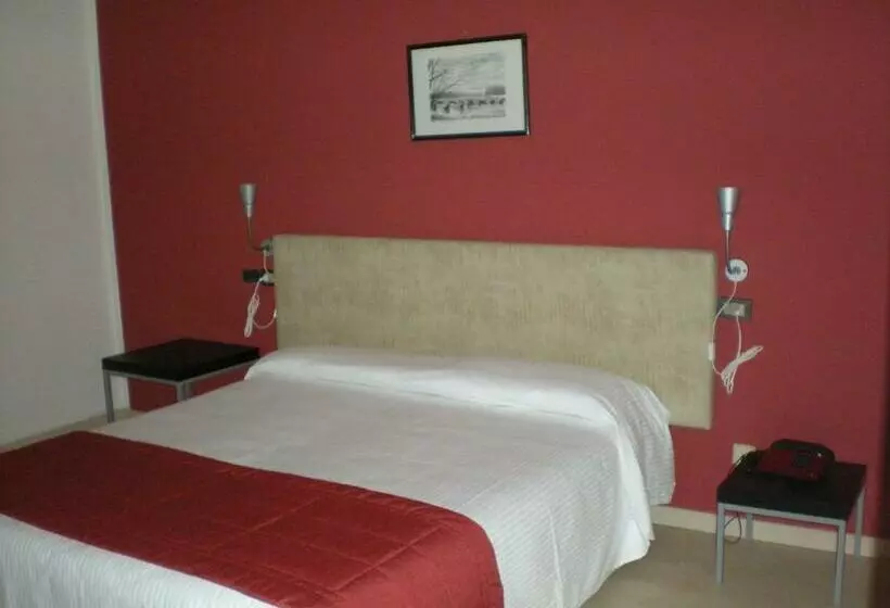 اتاق استاندارد یک نفره, Aer Hotel Malpensa