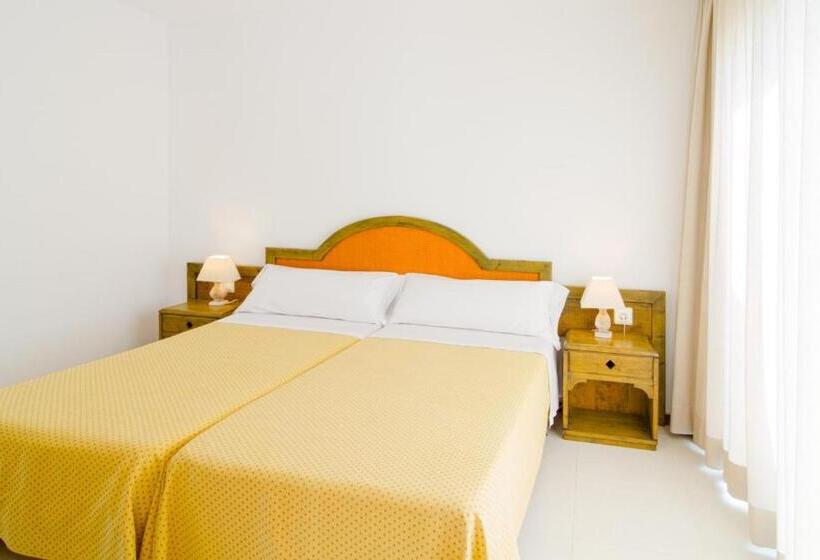 带1个卧室的顶楼公寓, Apartamentos Bon Lloc