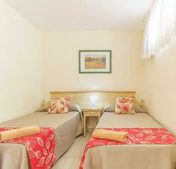 آپارتمان 1 خوابه با چشم‌انداز دریا, Apartamentos Las Góndolas