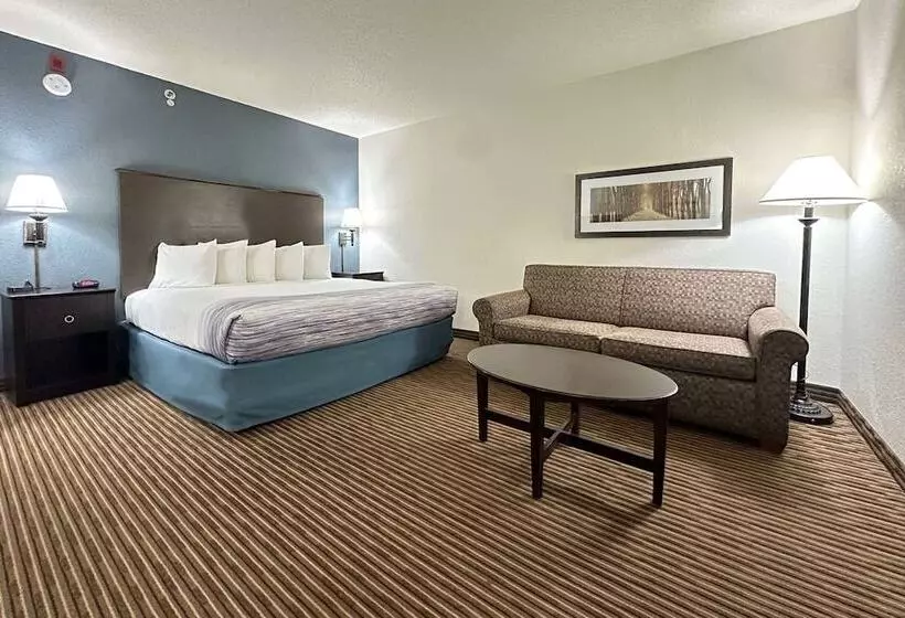 سوییت, Americinn By Wyndham Menominee