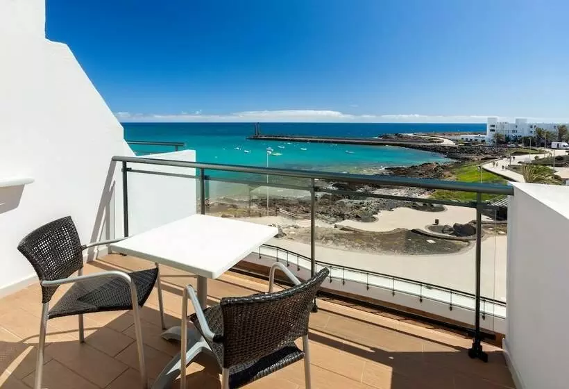 اتاق سوپریور با چشم‌انداز دریا, Thb Lanzarote Beach