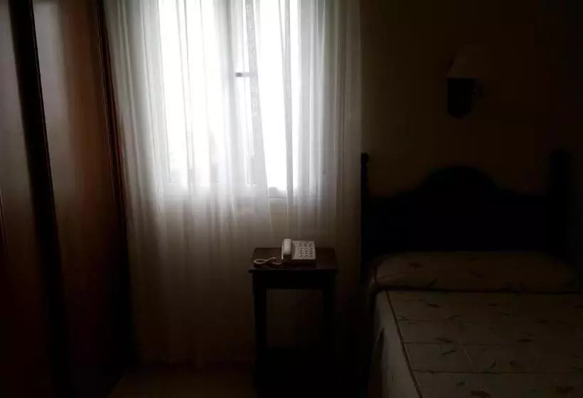 اتاق استاندارد یک نفره, Cortijo