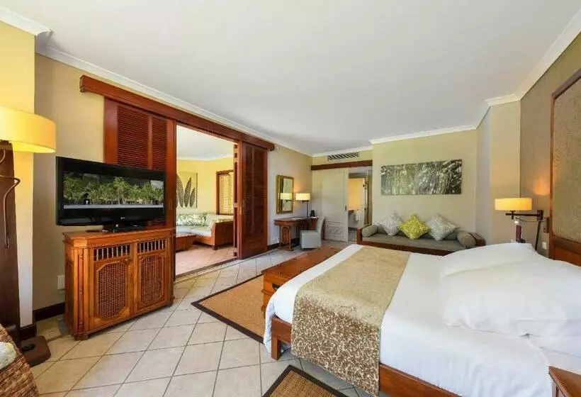 سوییت جونیور, Dinarobin Beachcomber Golf Resort & Spa