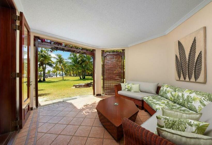 سوییت جونیور, Dinarobin Beachcomber Golf Resort & Spa