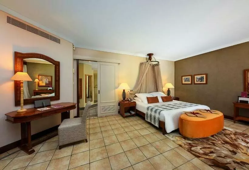 سوئیت سینیور, Dinarobin Beachcomber Golf Resort & Spa