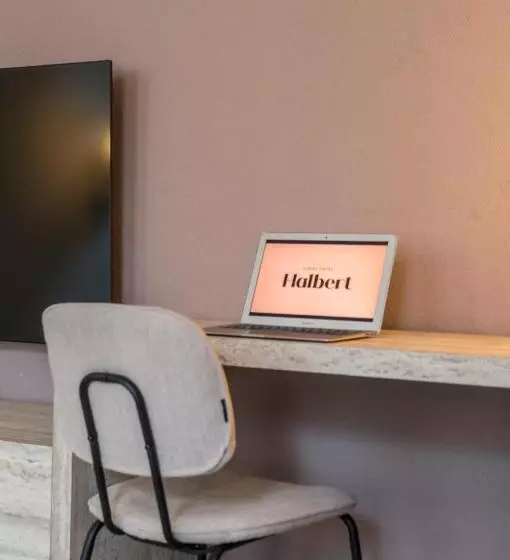 ファミリールーム, Halbert