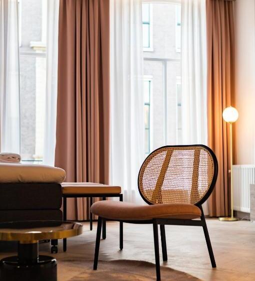 سوییت سوپریور, Halbert