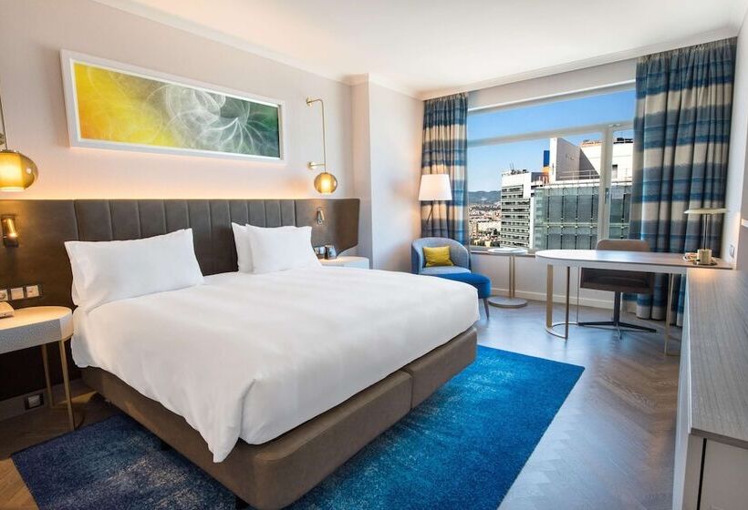 Номер Executive, Hilton Diagonal Mar Barcelona