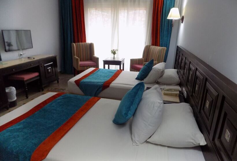 غرفة قياسية مطلّة علي الحديقة, Turquoise Beach