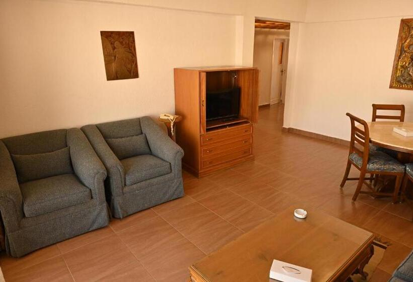 شقة غرفتين, Turquoise Beach