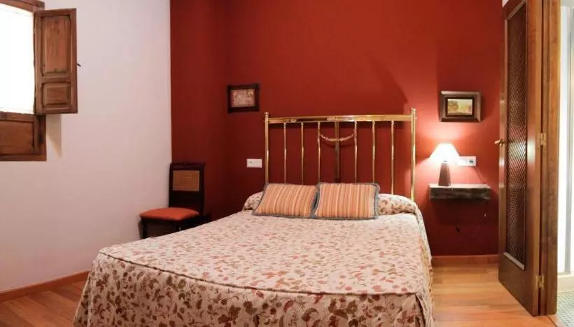 ベーシックルーム, Vivienda Turística Yamaries