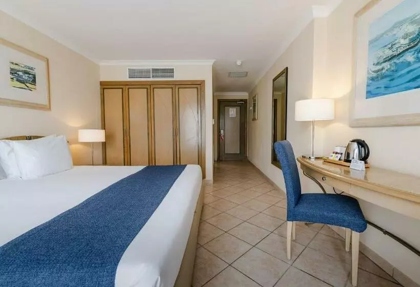 バルコニー付きスタンダードルーム, Maritim Antonine Hotel & Spa