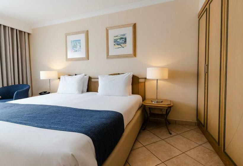 اتاق استاندارد با چشمانداز باغ, Maritim Antonine Hotel & Spa