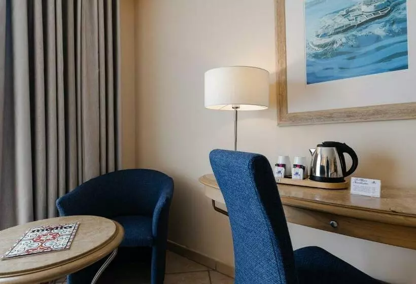 バルコニー付きジュニアスイート, Maritim Antonine Hotel & Spa