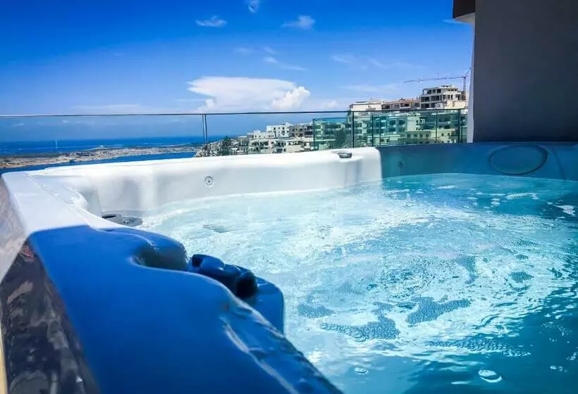ハイドロマッサージバス付きスイート, Maritim Antonine Hotel & Spa
