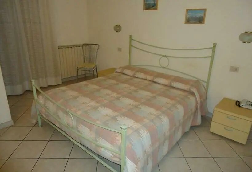 スタンダードルーム, Albergo La Mimosa
