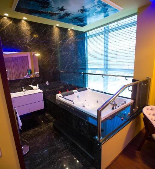 חדר סטנדרט עם ג'קוזי, Palma