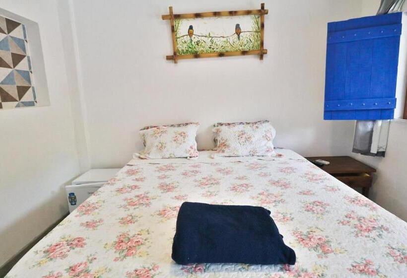 סוויטה, La Gloria House