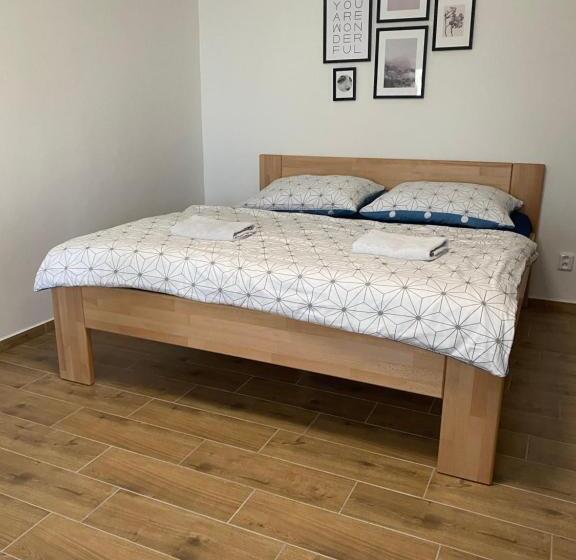 标准间, R Penzion