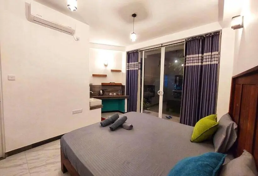 Standard-huone Puutarhanäkymä, Chen Villa   Near Airport