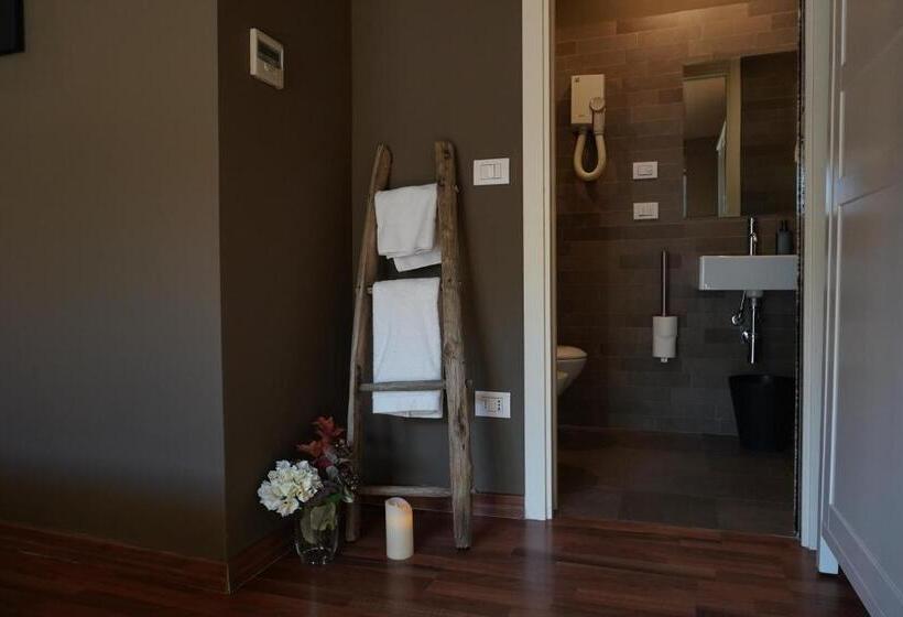 Стандартный Номер Кровать Кинг, L Alberghetto