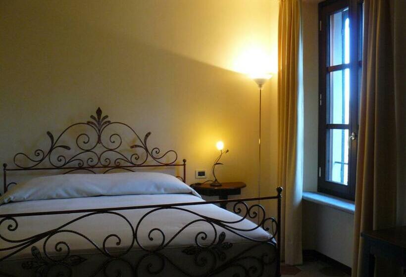 اتاق استاندارد, Dimora Storica La Corte Delle 4 Stagioni