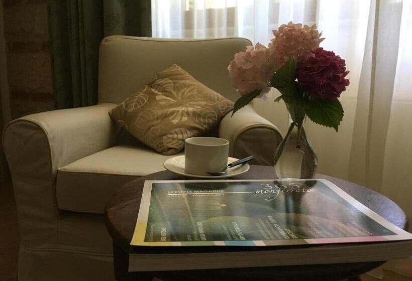 اتاق لوکس, Dimora Storica La Corte Delle 4 Stagioni