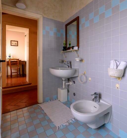 غرفة قياسية مطلّة علي البحر مزوَّدة بشُرفة, La Locanda Del Povero Diavolo