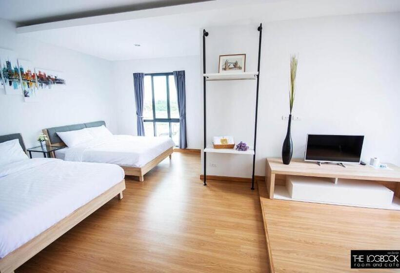 اتاق خانوادگی, The Logbook Room And Cafe