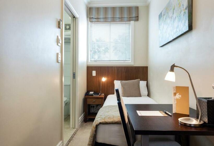 חדר סטנדרט יחיד, Tuakau