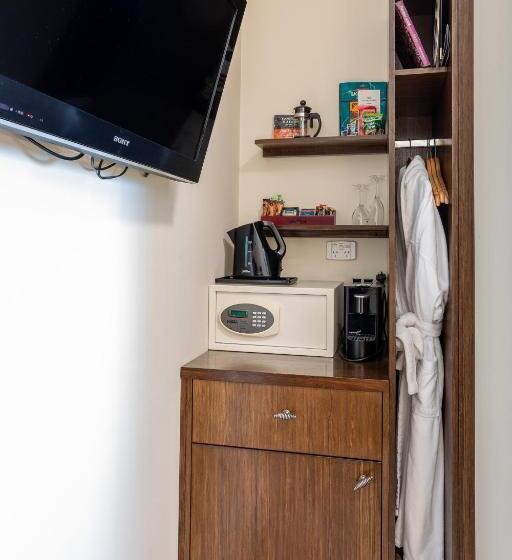 חדר סטנדרט יחיד, Tuakau