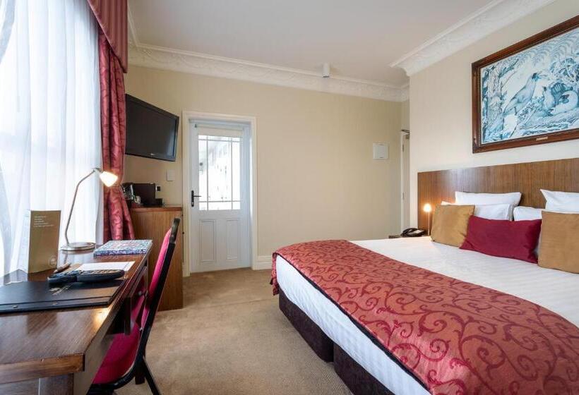 חדר פרמיום עם מרפסת, Tuakau