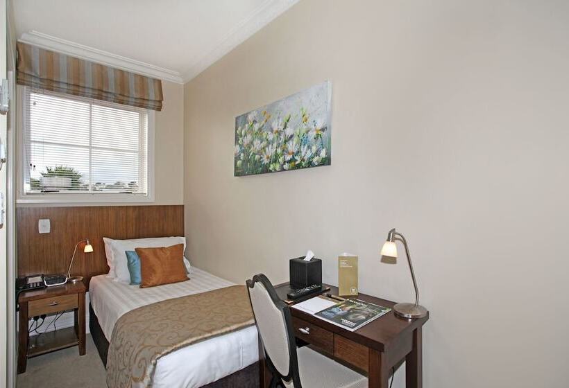 חדר סטנדרט יחיד, Tuakau