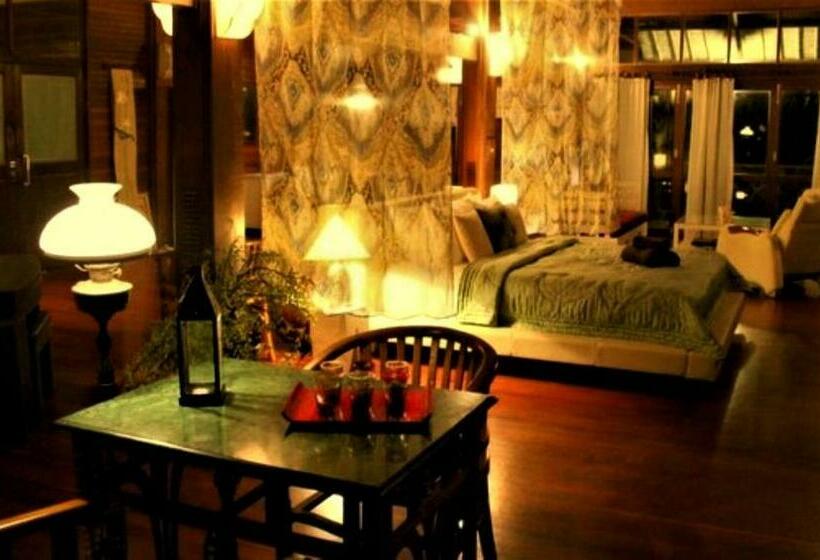 סוויטת סופריור נוף לים, Breve Azurine Lagoon Resort