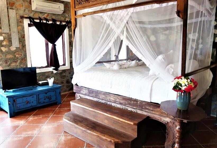 חדר דלוקס לשלושה עם נו לים, Breve Azurine Lagoon Resort