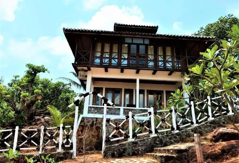 景色の見えるスタンダード４人部屋, Breve Azurine Lagoon Resort