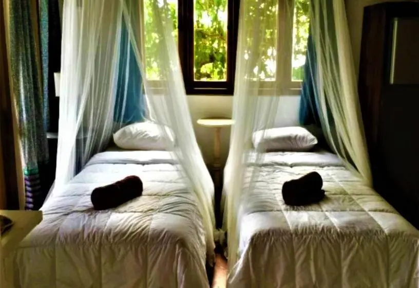 景色の見えるスタンダード４人部屋, Breve Azurine Lagoon Resort