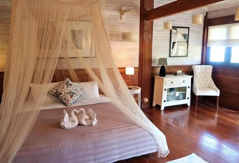 オーシャンビュースーペリアールーム, Breve Azurine Lagoon Resort