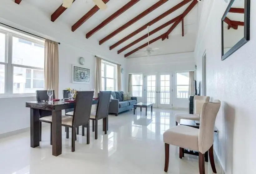 1 Bedroom Apartment Lake View, Umaya Resort & Adventures